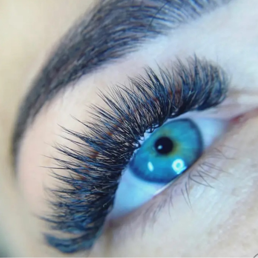 Sephora blue tinted Lashes and Lash adhesive new